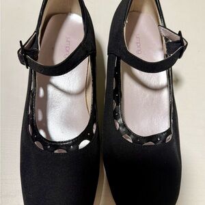 Jumping Jacks Black Mary Jane Shoes – Girls Size 3 – Like New